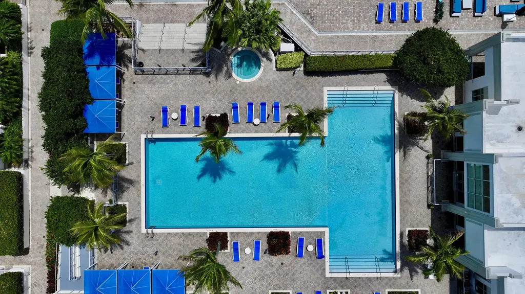 300 S Australian Avenue West Palm Beach FL 33401