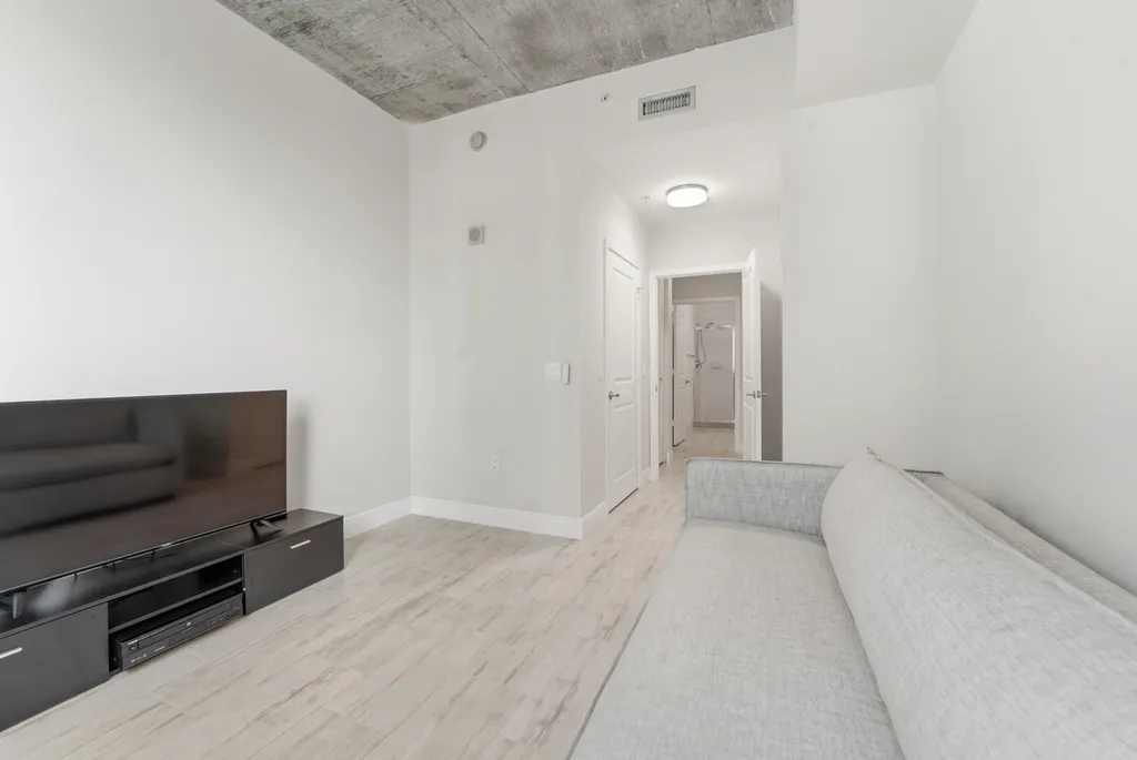 300 S Australian Avenue West Palm Beach FL 33401