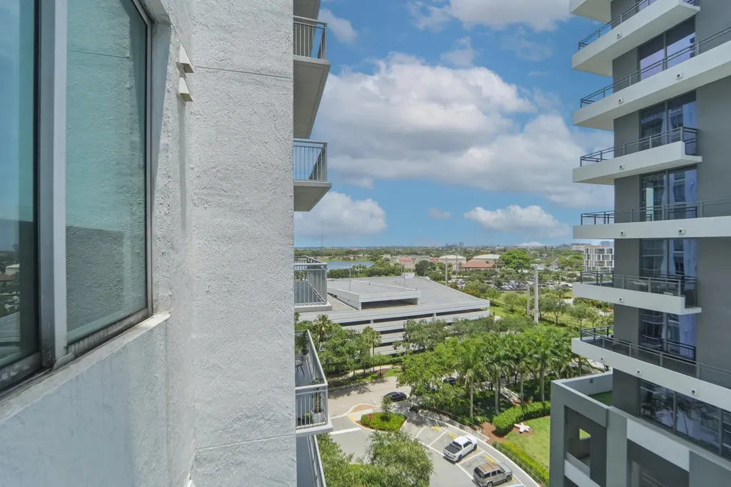 300 S Australian Avenue West Palm Beach FL 33401