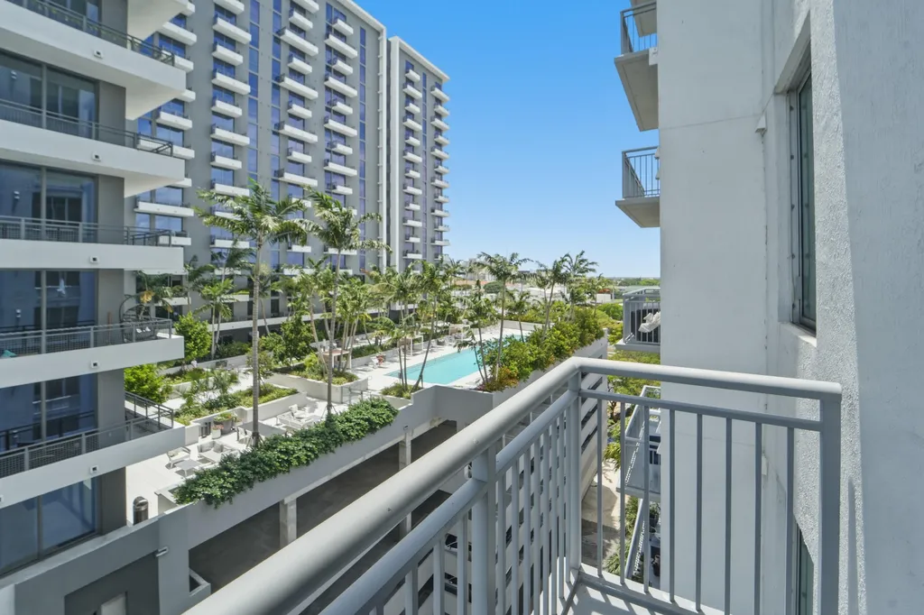 300 S Australian Avenue West Palm Beach FL 33401