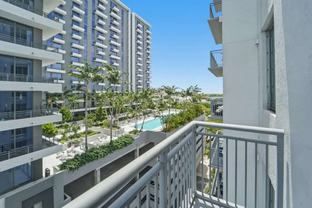 300 S Australian Avenue West Palm Beach FL 33401