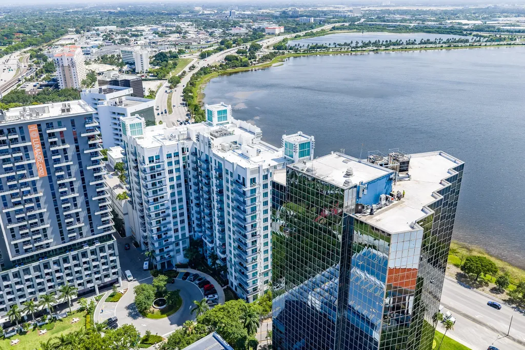 300 S Australian Avenue West Palm Beach FL 33401