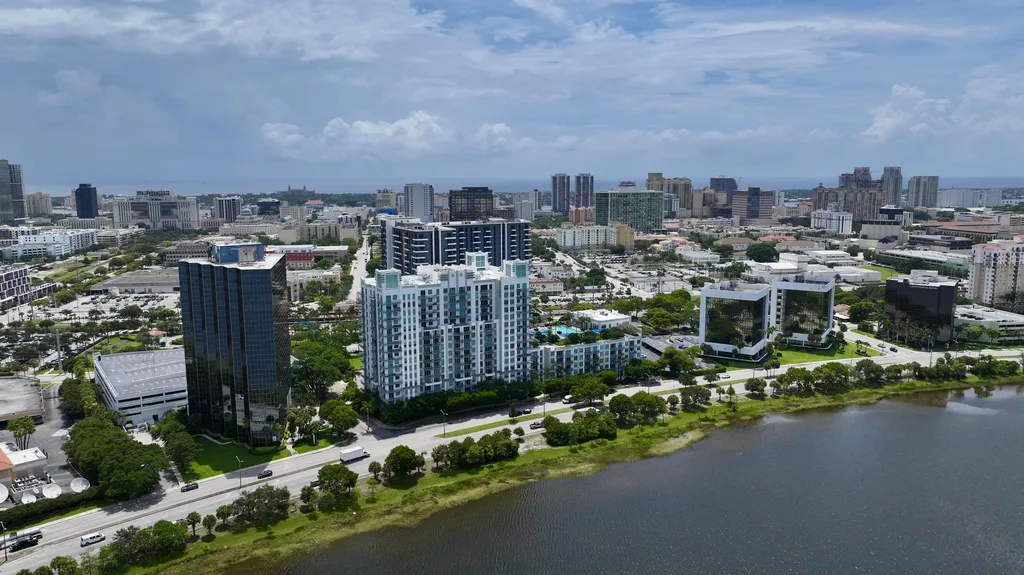 300 S Australian Avenue West Palm Beach FL 33401