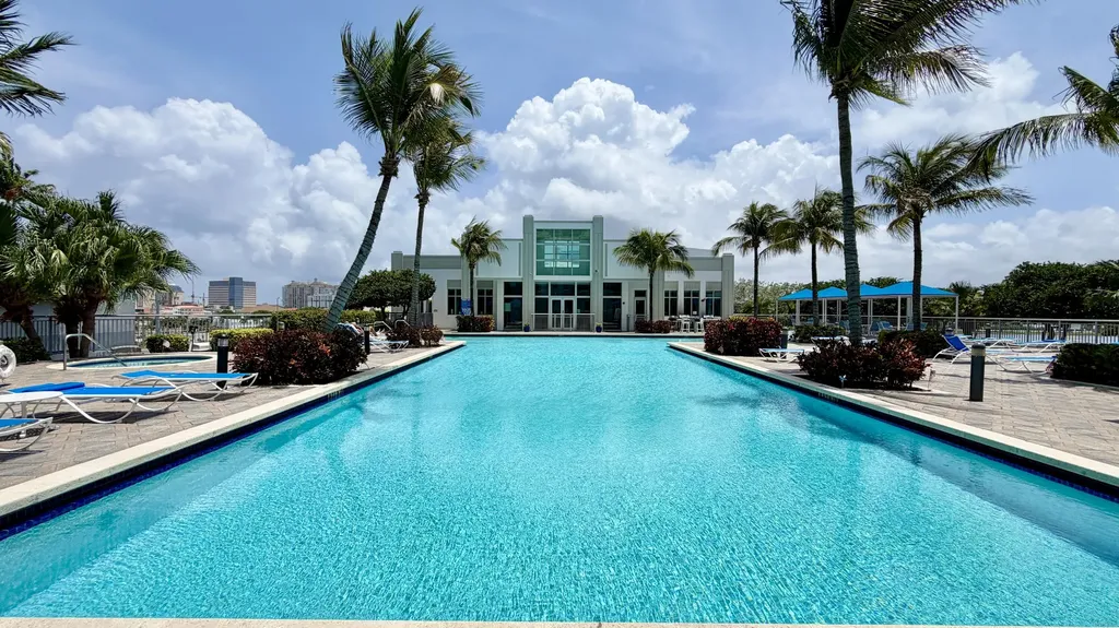 300 S Australian Avenue West Palm Beach FL 33401