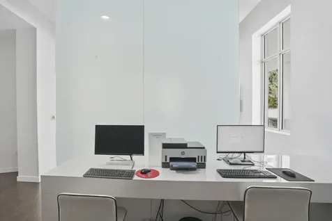 300 S Australian Avenue West Palm Beach FL 33401