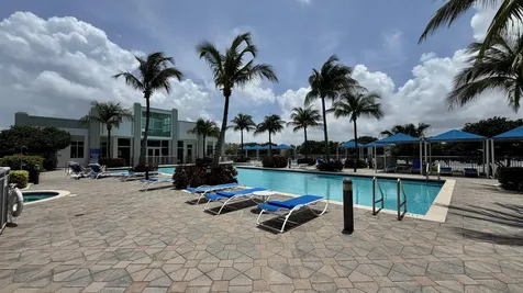 300 S Australian Avenue West Palm Beach FL 33401