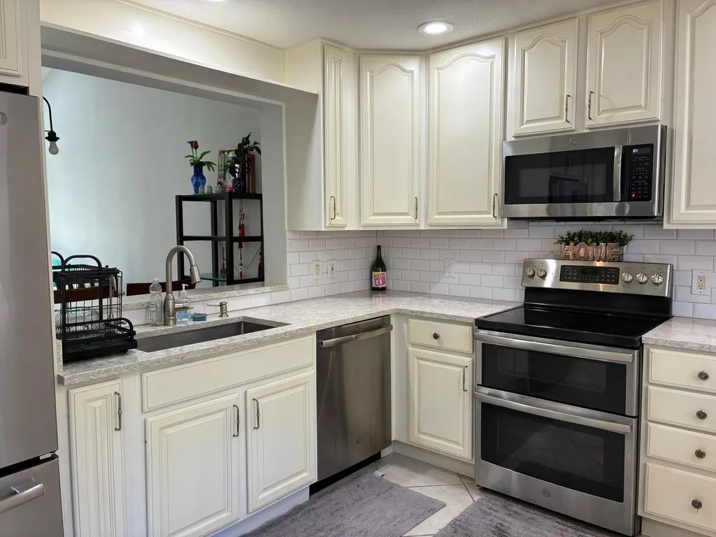 7895 La Mirada Drive Boca Raton FL 33433