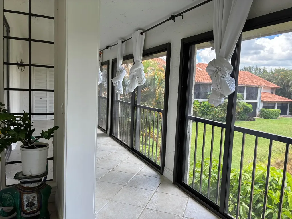 7895 La Mirada Drive Boca Raton FL 33433