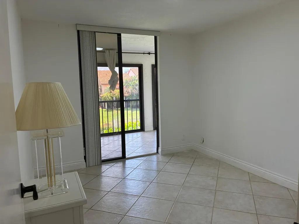 7895 La Mirada Drive Boca Raton FL 33433