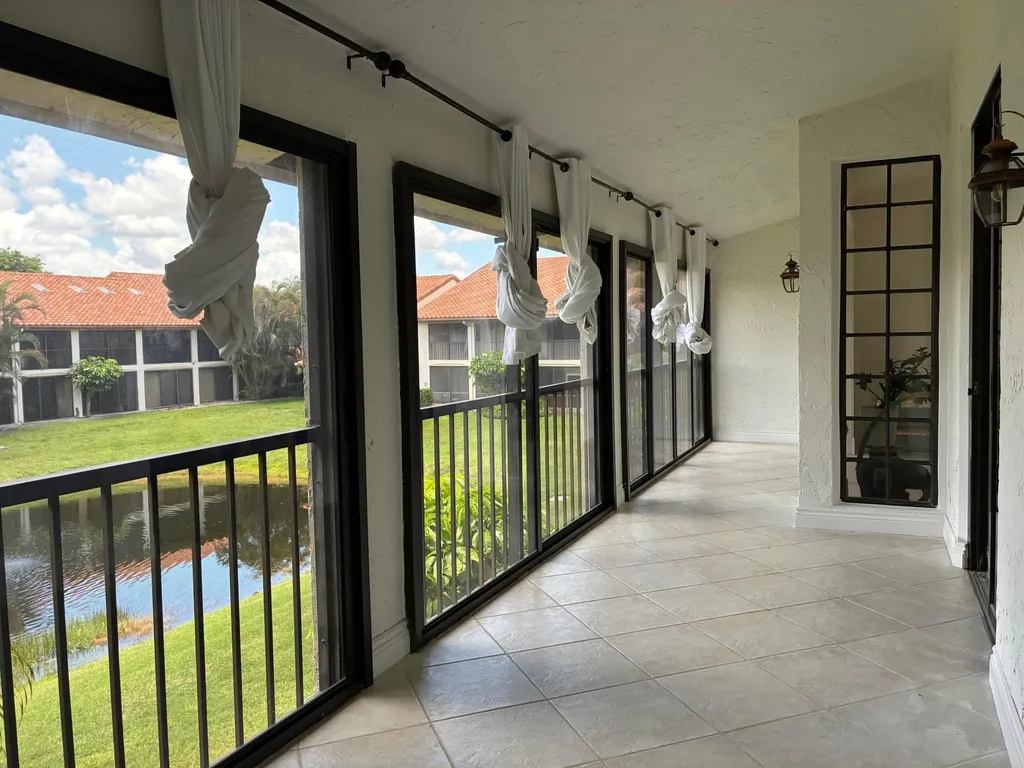 7895 La Mirada Drive Boca Raton FL 33433