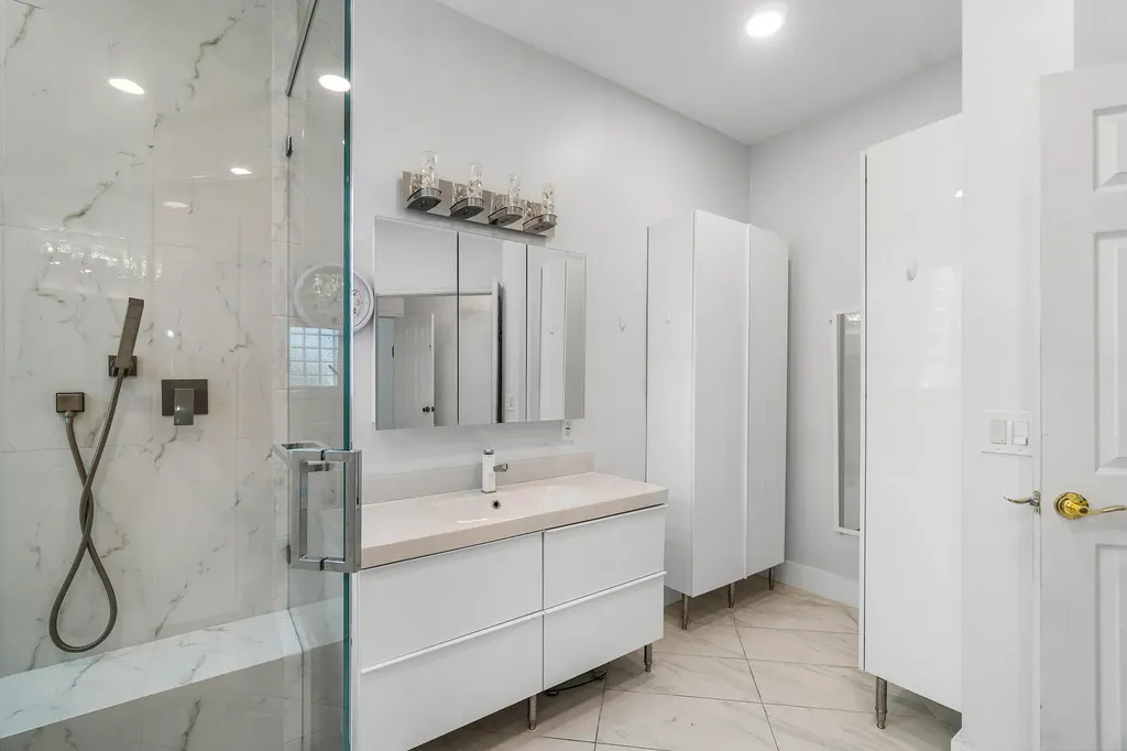 7087 NW 78th Place Parkland FL 33067