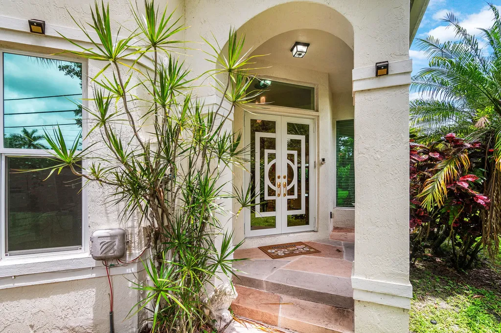 7087 NW 78th Place Parkland FL 33067