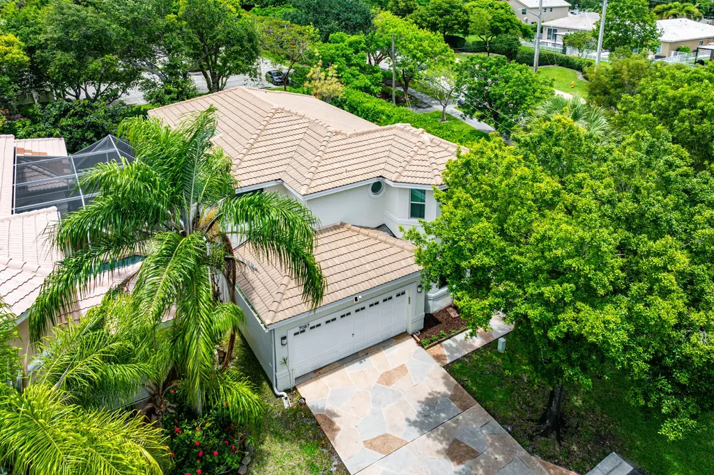 7087 NW 78th Place Parkland FL 33067