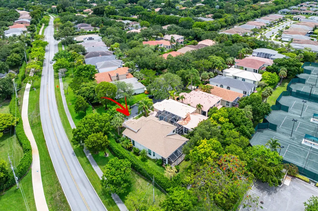 7087 NW 78th Place Parkland FL 33067