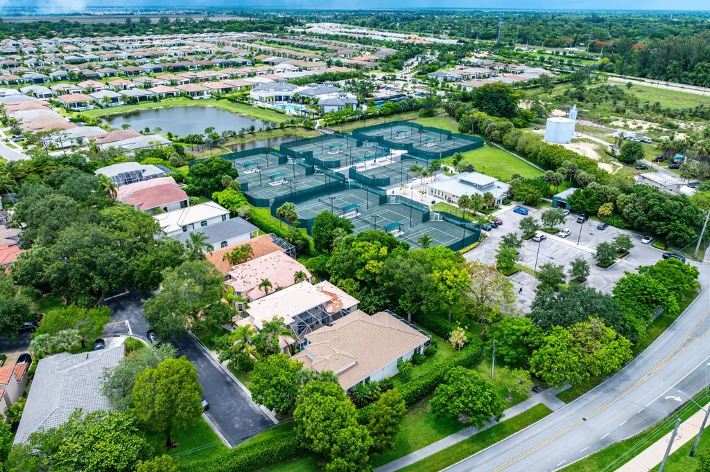 7087 NW 78th Place Parkland FL 33067