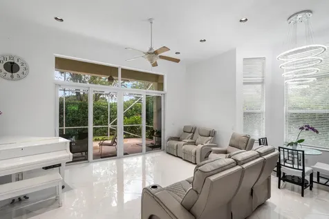 7087 NW 78th Place Parkland FL 33067