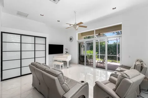 7087 NW 78th Place Parkland FL 33067