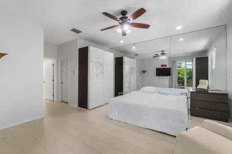 7087 NW 78th Place Parkland FL 33067