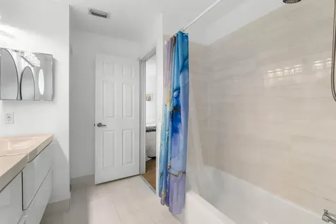 7087 NW 78th Place Parkland FL 33067