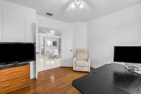 7087 NW 78th Place Parkland FL 33067
