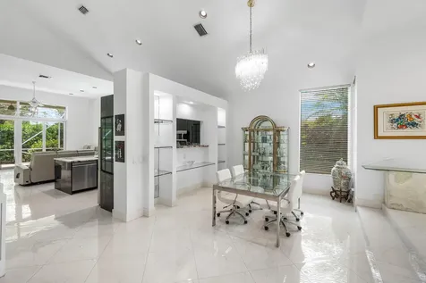 7087 NW 78th Place Parkland FL 33067