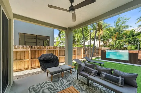 1141 NE 3rd Avenue Fort Lauderdale FL 33304