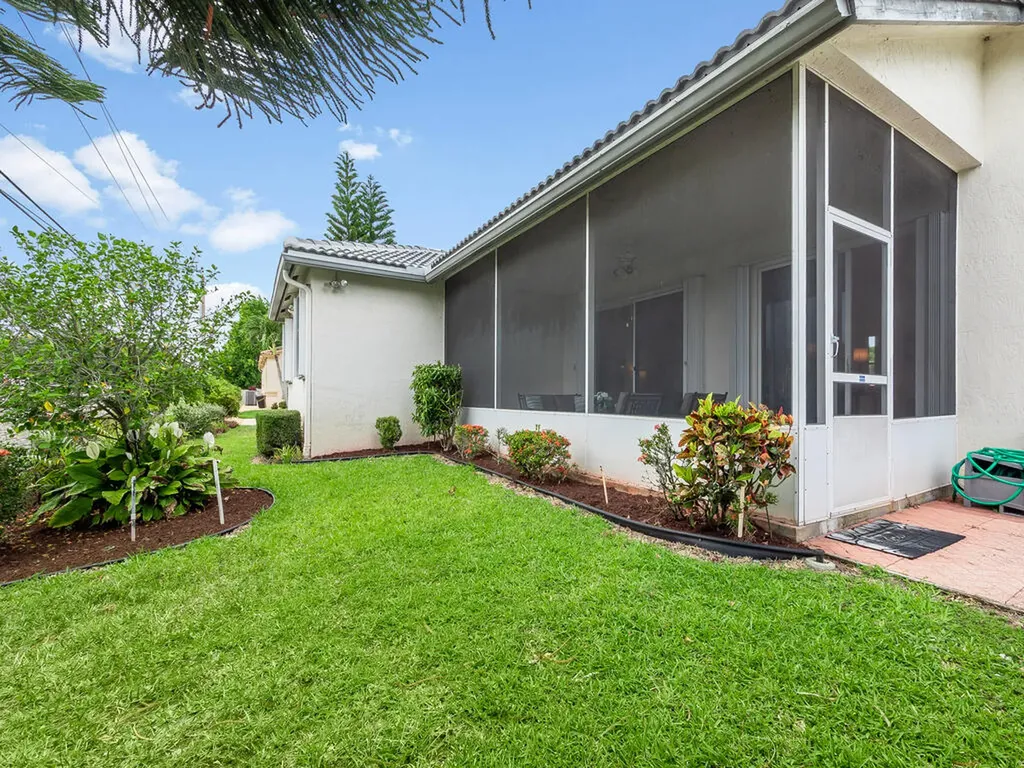 8540 Cypress Glen Court Lake Worth FL 33467