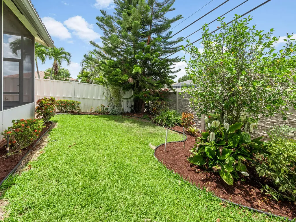 8540 Cypress Glen Court Lake Worth FL 33467
