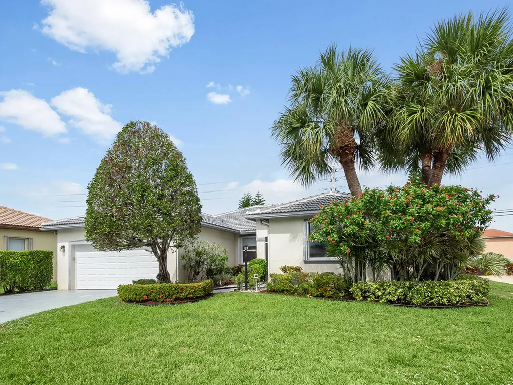 8540 Cypress Glen Court Lake Worth FL 33467