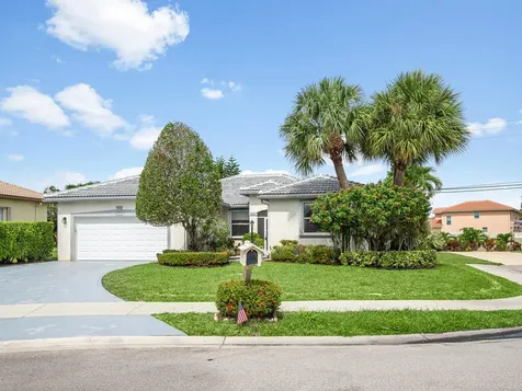 8540 Cypress Glen Court Lake Worth FL 33467