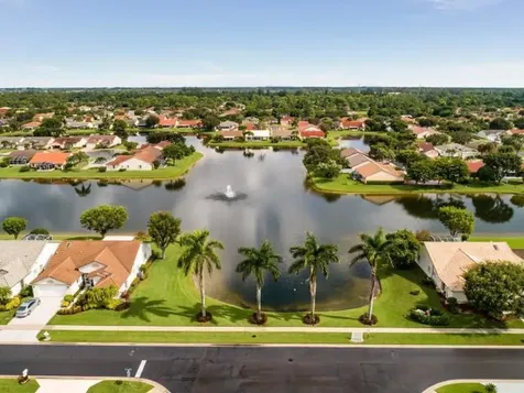 8540 Cypress Glen Court Lake Worth FL 33467