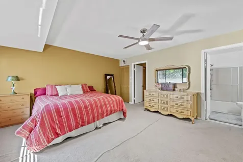 3900 NE 18th Avenue Oakland Park FL 33334