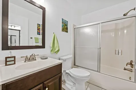 3900 NE 18th Avenue Oakland Park FL 33334