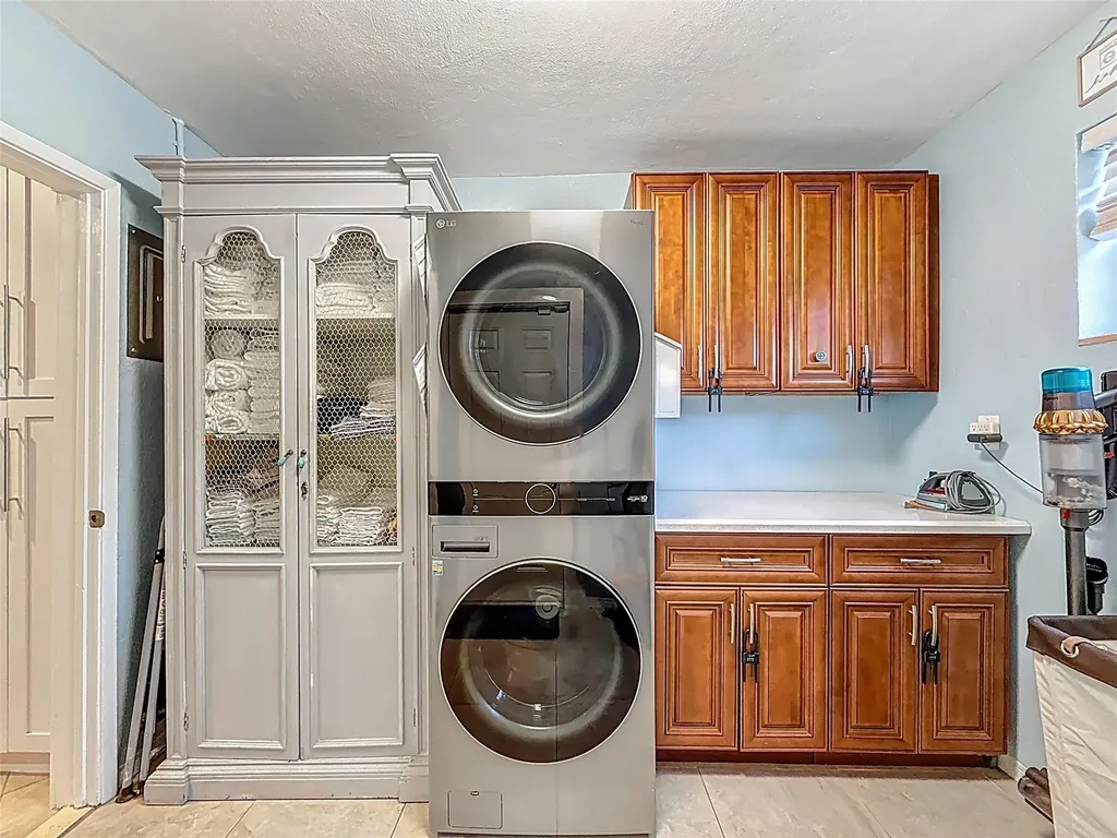 3326 SW 19th Street Fort Lauderdale FL 33312