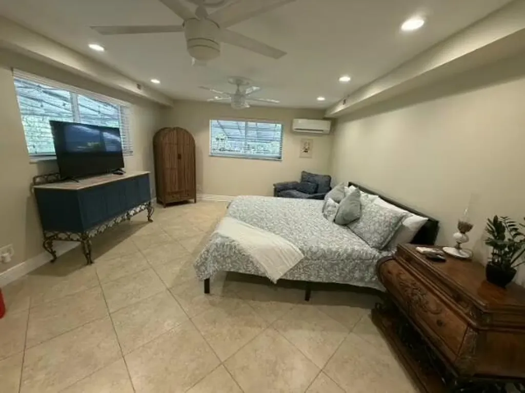 3326 SW 19th Street Fort Lauderdale FL 33312