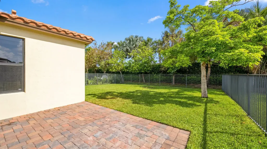 5545 Starfish Road Westlake FL 33470
