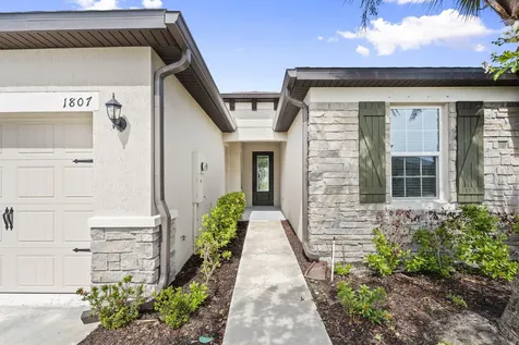 1807 Celebration Drive Fort Pierce FL 34947