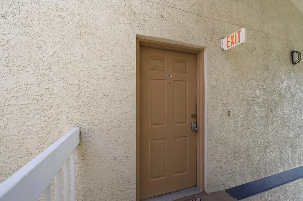 1530 SE Royal Green Circle Port St Lucie FL 34952
