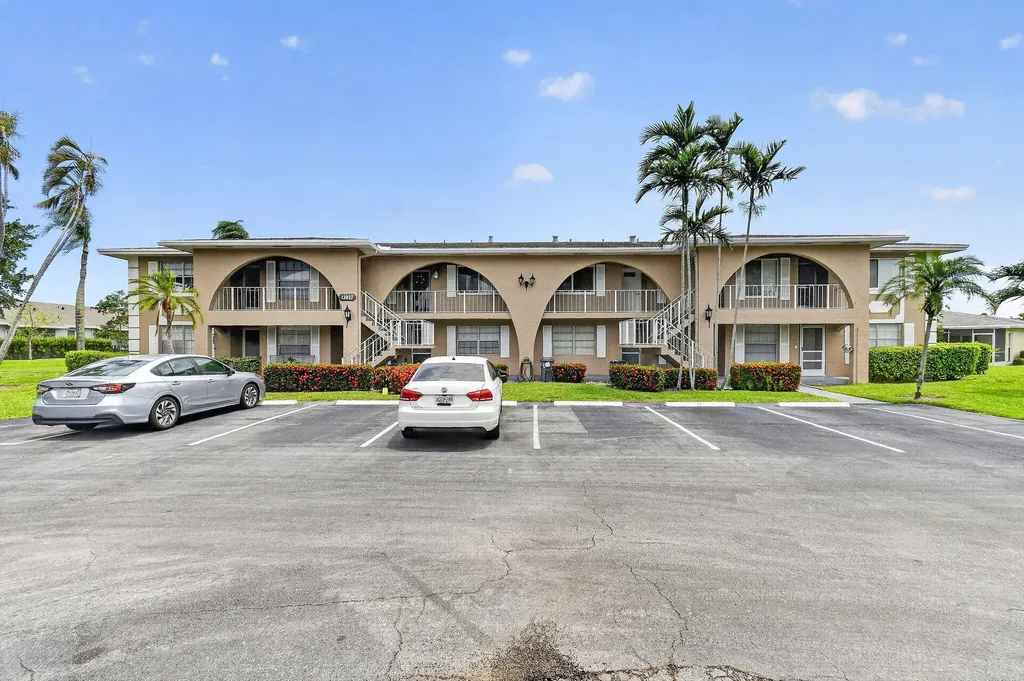 13837 Via Flora Delray Beach FL 33484