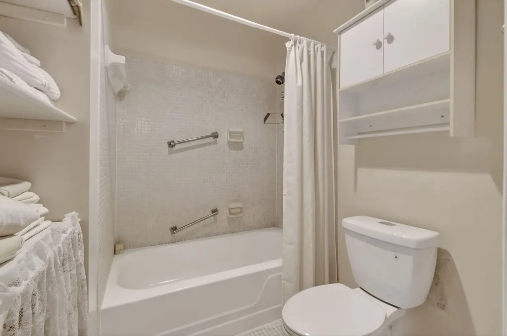 13837 Via Flora Delray Beach FL 33484