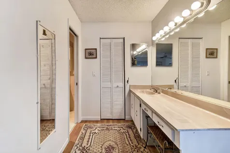 13837 Via Flora Delray Beach FL 33484