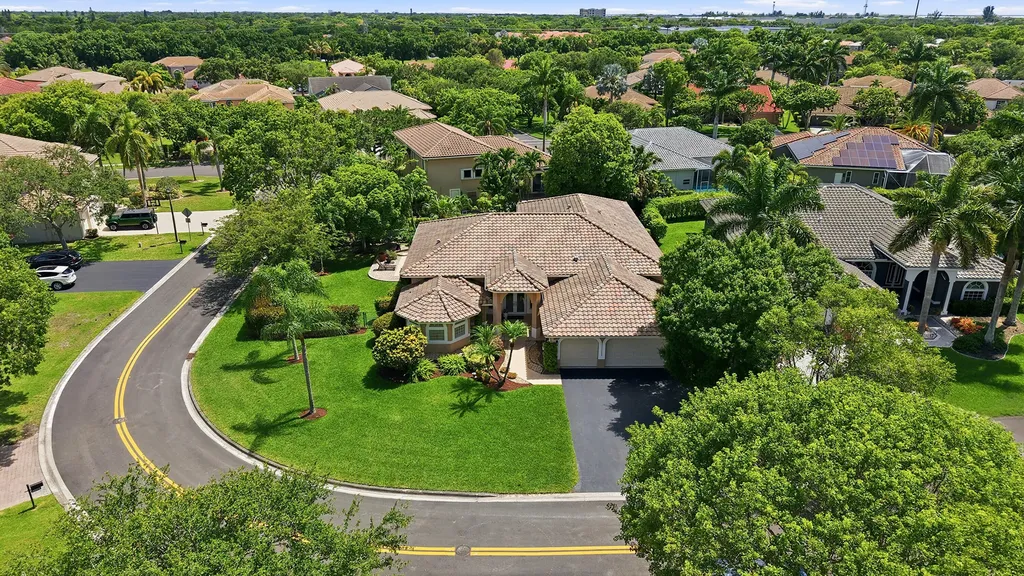 4942 NW 110th Way Coral Springs FL 33076