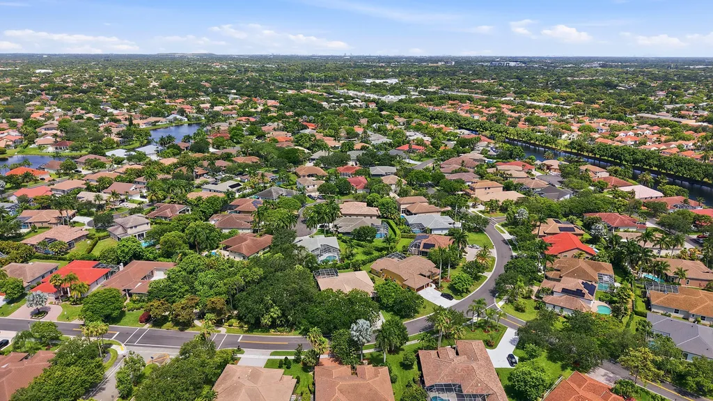 4942 NW 110th Way Coral Springs FL 33076