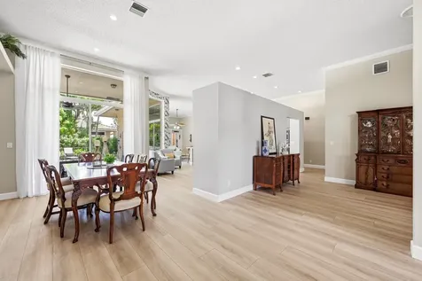 4942 NW 110th Way Coral Springs FL 33076