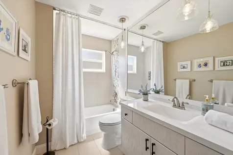 4942 NW 110th Way Coral Springs FL 33076