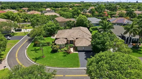 4942 NW 110th Way Coral Springs FL 33076