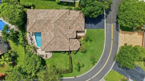 4942 NW 110th Way Coral Springs FL 33076