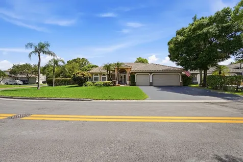 4942 NW 110th Way Coral Springs FL 33076