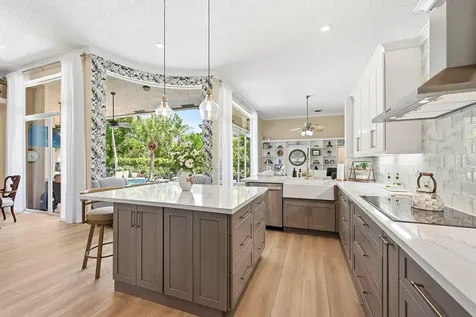 4942 NW 110th Way Coral Springs FL 33076