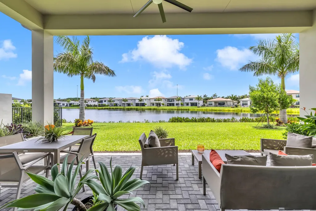 20092 Hirono Lane Boca Raton FL 33434